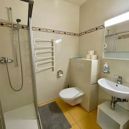 With Balcony-6 Minutes From The Railway * Lausana